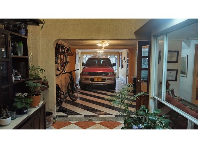 Casa de 4 alcobas en venta en Nueva Zelandia, Bogotá, 215 m² · foto 10 de 24