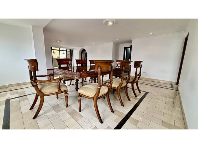 Apartamento en venta en Santa Paula, Bogotá · foto 2 de 12