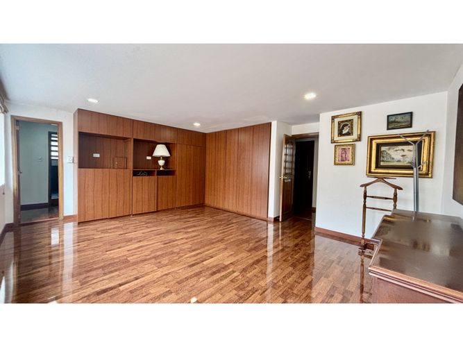 Apartamento en venta en Santa Paula, Bogotá · foto 7 de 12