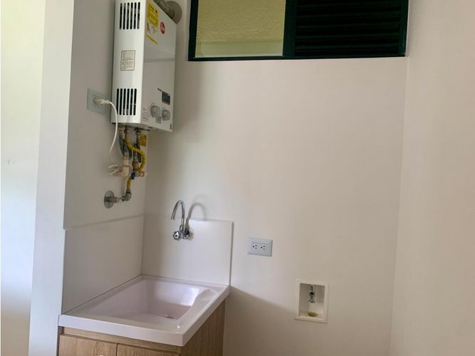 Apartamento de 2 alcobas en venta en San Jose De La Cima No.2, El Retiro, 76 m² · foto 14 de 22