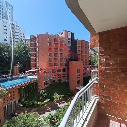 Apartamento de 2 alcobas en arriendo en Castropol, Medellín, 69 m² · foto 7 de 17