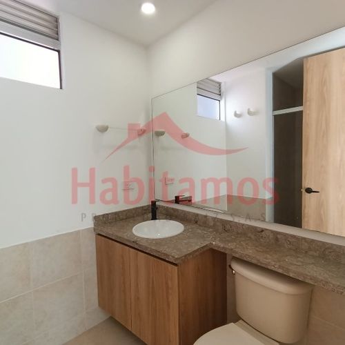 Apartamento de 2 alcobas en arriendo en Castropol, Medellín, 69 m² · foto 11 de 17