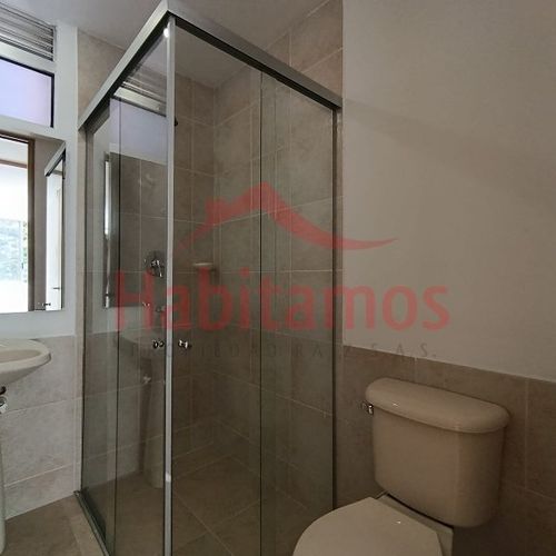 Apartamento de 2 alcobas en arriendo en Castropol, Medellín, 69 m² · foto 14 de 17