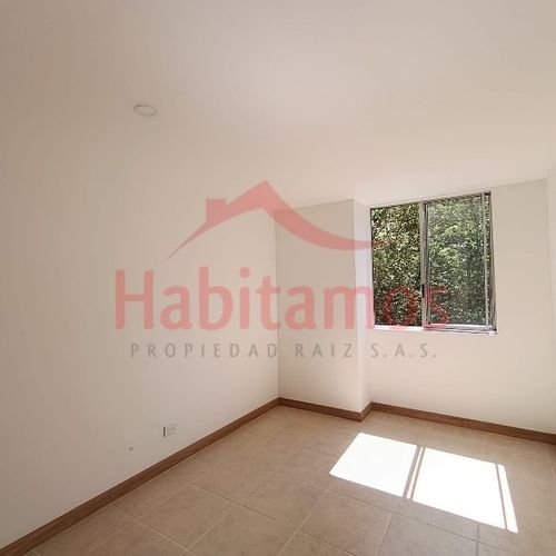 Apartamento de 2 alcobas en arriendo en Castropol, Medellín, 69 m² · foto 15 de 17