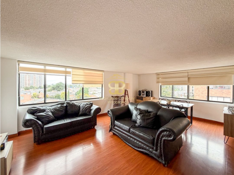 Apartamento en venta en Niza, Bogotá · foto 2 de 21