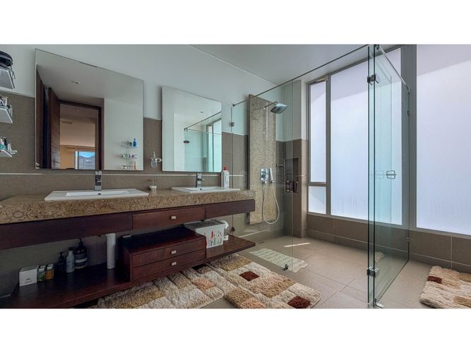 Casa de 4 alcobas en venta en Mercenario, Sopó, 506 m² · foto 15 de 24