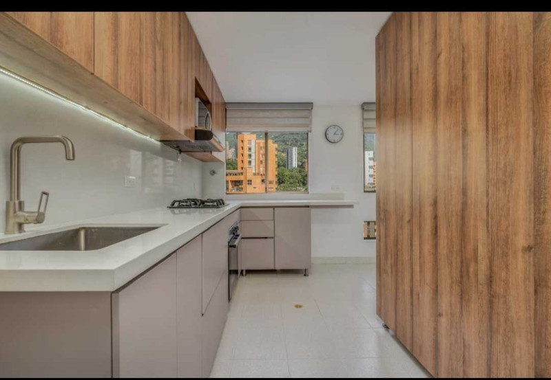 4BR Apartment in Suroriente (130 m²)
