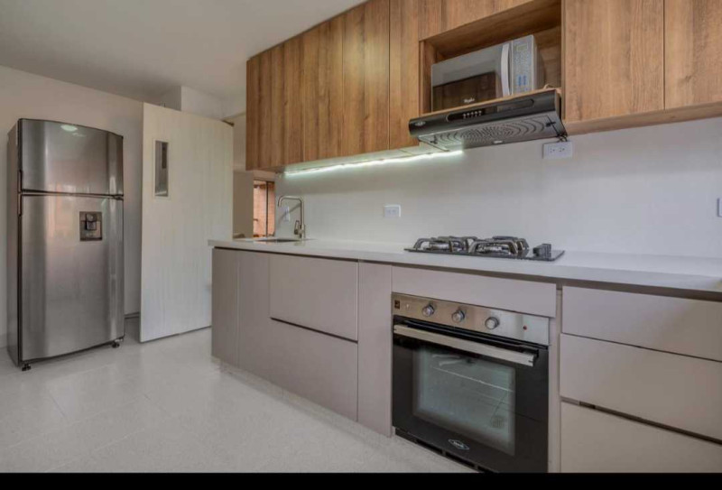 4BR Apartment in Suroriente (130 m²) - 2