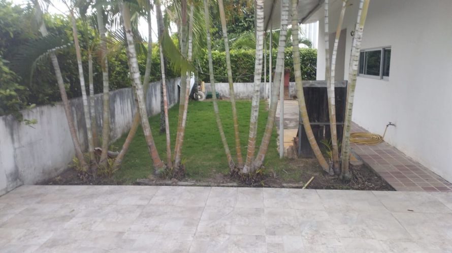 Casa de 5 alcobas en venta en Las Varas, Ricaurte, 590 m² · foto 9 de 24