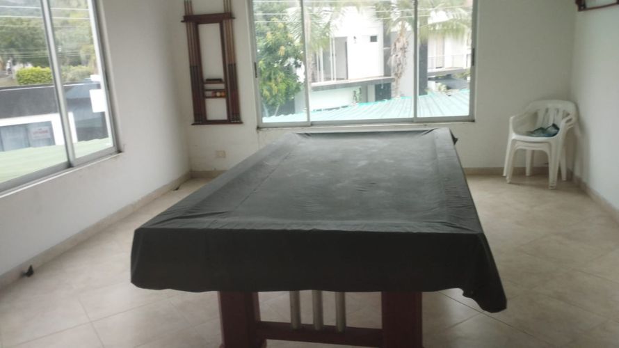 Casa de 5 alcobas en venta en Las Varas, Ricaurte, 590 m² · foto 17 de 24