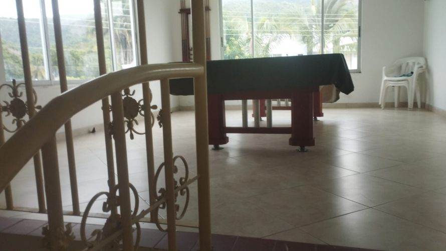 Casa de 5 alcobas en venta en Las Varas, Ricaurte, 590 m² · foto 23 de 24