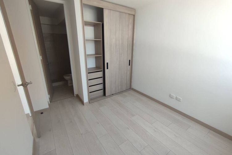 Apartamento de 3 alcobas en venta en San Andresito, Bogotá, 46 m² · foto 11 de 22
