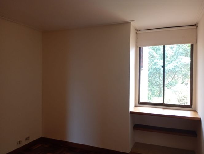 Apartamento de 3 alcobas en arriendo en El Poblado, Medellín, 150 m² · foto 5 de 19