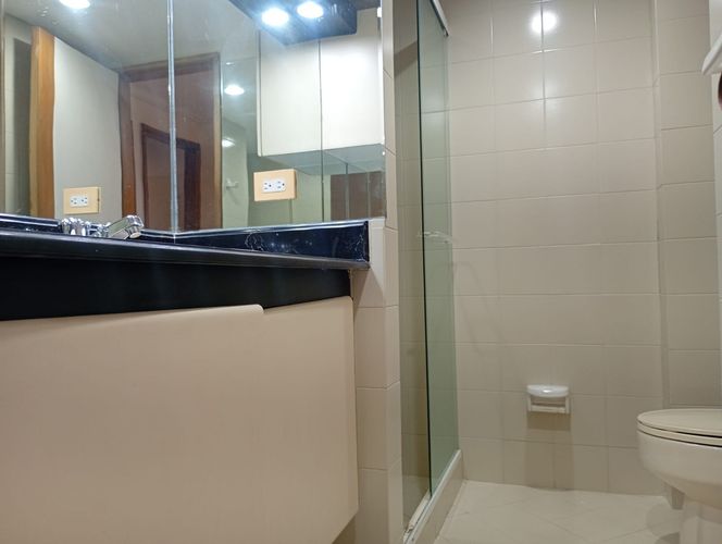 Apartamento de 3 alcobas en arriendo en El Poblado, Medellín, 150 m² · foto 18 de 19