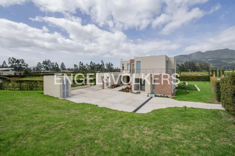 Casa de 4 alcobas en venta en La Violeta, Sopó, 467 m² · foto 17 de 19