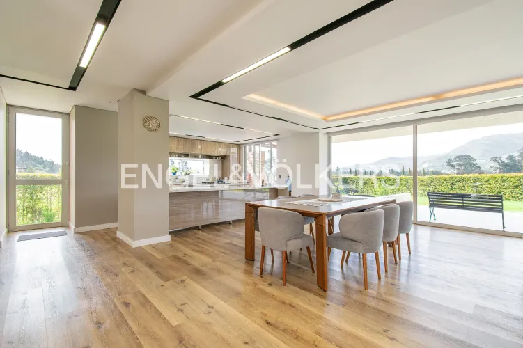 Casa de 4 alcobas en venta en La Violeta, Sopó, 467 m² · foto 5 de 19