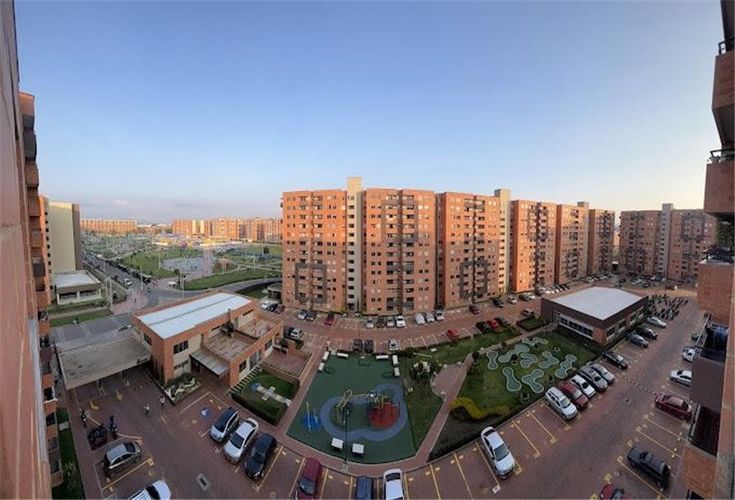 Apartamento de 3 alcobas en venta en Fac, Madrid, 55 m² · foto 18 de 18