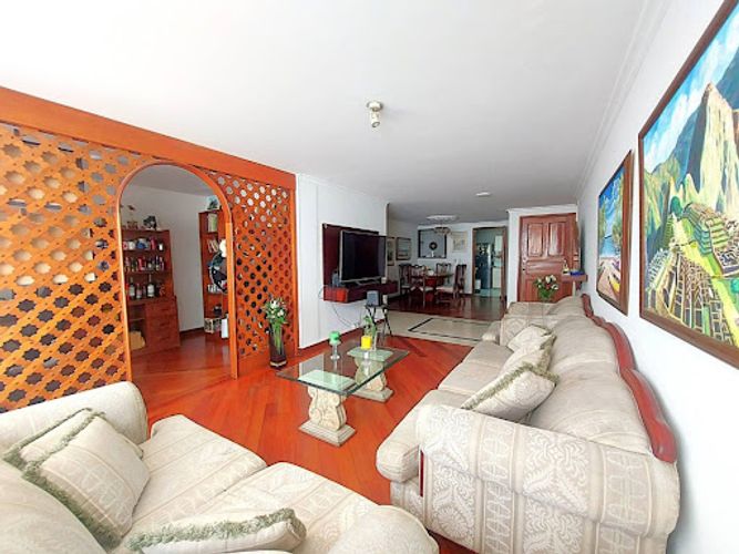 Apartamento de 2 alcobas en venta en Santa Paula, Bogotá, 126 m² · foto 6 de 24