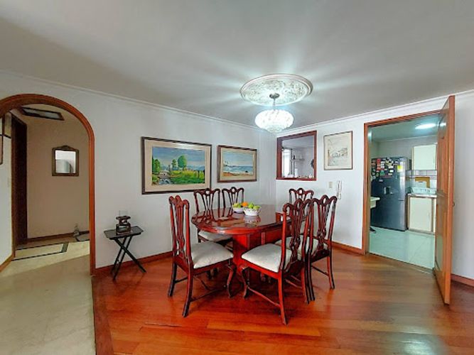 Apartamento de 2 alcobas en venta en Santa Paula, Bogotá, 126 m² · foto 7 de 24