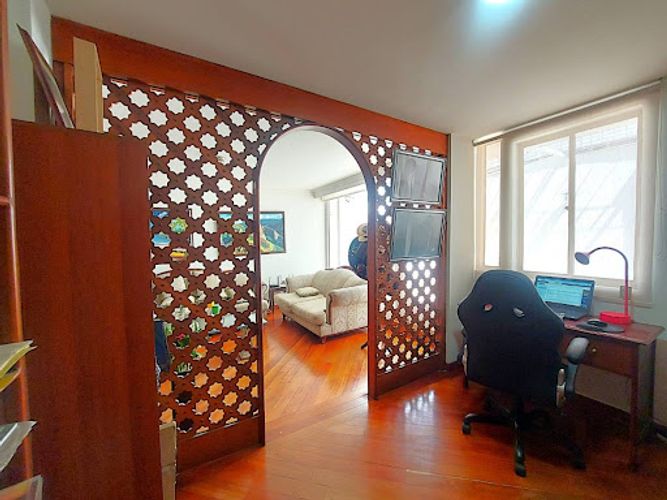 Apartamento de 2 alcobas en venta en Santa Paula, Bogotá, 126 m² · foto 16 de 24