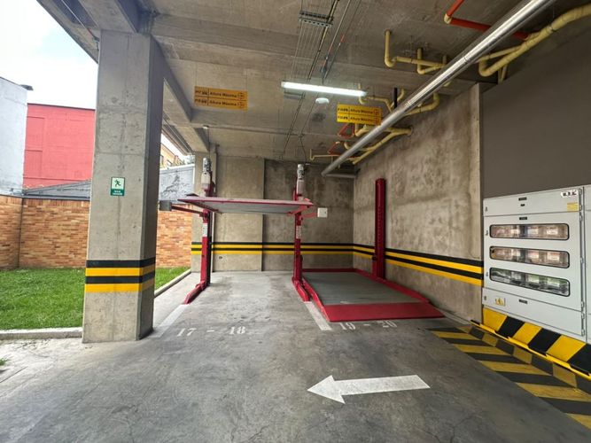 Apartamento de 1 alcoba en venta en Barrios Unidos, Bogotá, 16 m² · foto 15 de 21