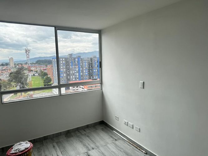 Apartamento en venta en Bosque De Tulipanes, Bogotá · foto 2 de 9