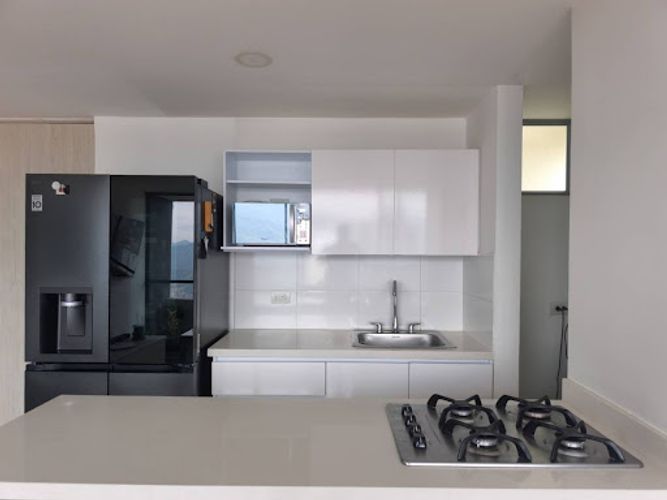 Apartamento de 2 alcobas en venta en Las Lomitas, Sabaneta, 57 m² · foto 4 de 23