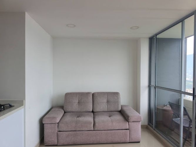Apartamento de 2 alcobas en venta en Las Lomitas, Sabaneta, 57 m² · foto 8 de 23