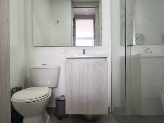 Apartamento de 2 alcobas en venta en Las Lomitas, Sabaneta, 57 m² · foto 13 de 23