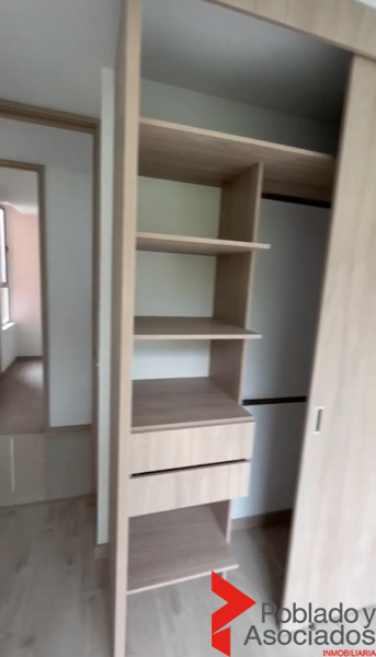 Apartamento en venta en Camino Verde, Envigado · foto 3 de 17