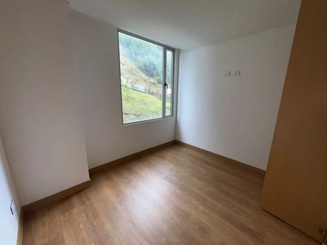 Apartamento en venta en Los Cedros, Bogotá · foto 12 de 24