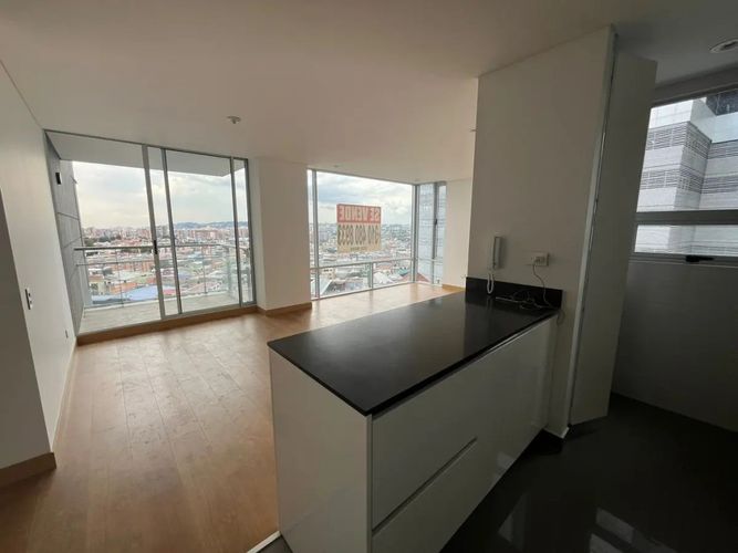 Apartamento en venta en Los Cedros, Bogotá · foto 17 de 24