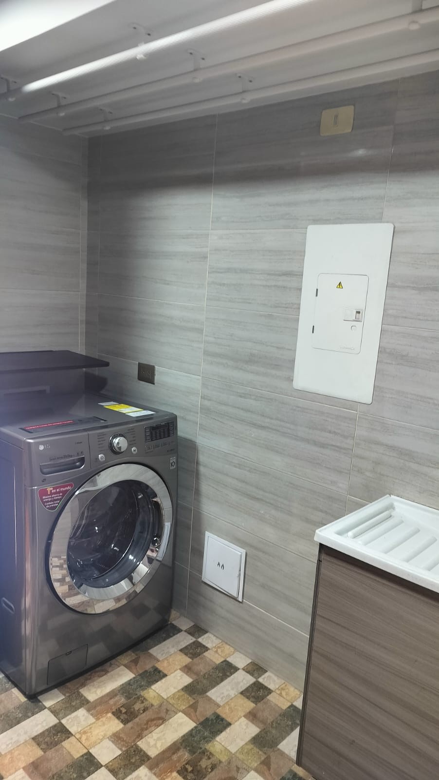 Apartamento en venta en Mirandela, Bogotá · foto 9 de 18