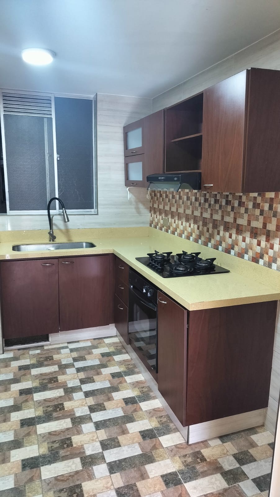 Apartamento en venta en Mirandela, Bogotá · foto 7 de 18