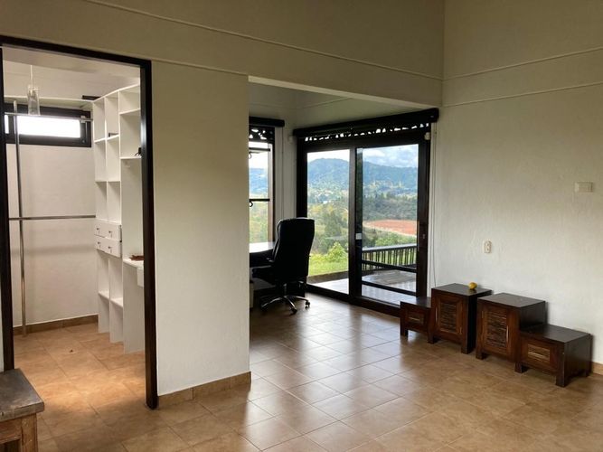 Finca en venta en San Jose, Guarne, 57000 m² · foto 14 de 17