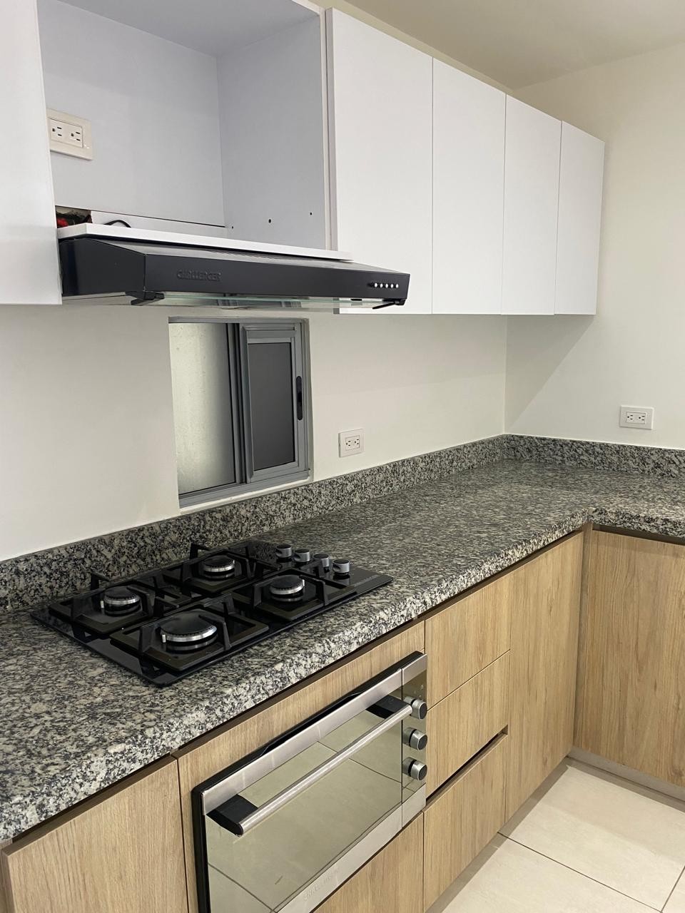 Apartamento en venta en Fontibon, Bogotá · foto 3 de 24