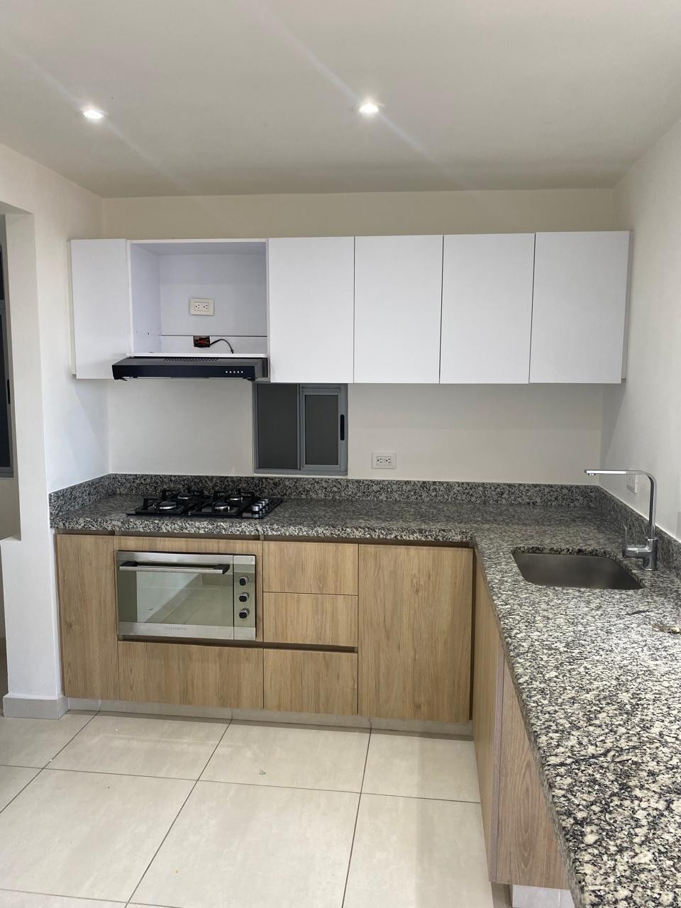 Apartamento en venta en Fontibon, Bogotá · foto 4 de 24