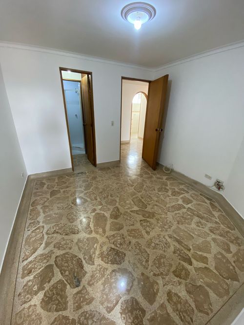 Apartamento en venta en Laureles, Medellín · foto 7 de 18