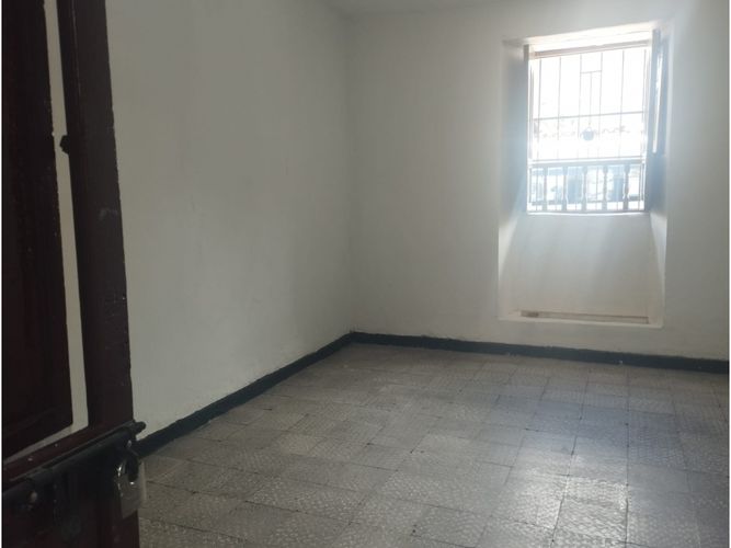 Casa de 3 alcobas en arriendo en Centro, Funza, 200 m² · foto 11 de 15