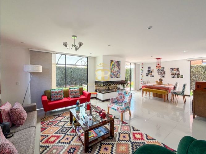 Casa en venta en Quintas Del Bosque, Chía · foto 4 de 24