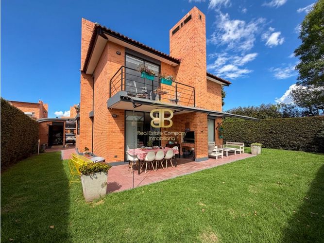 Casa en venta en Quintas Del Bosque, Chía · foto 9 de 24