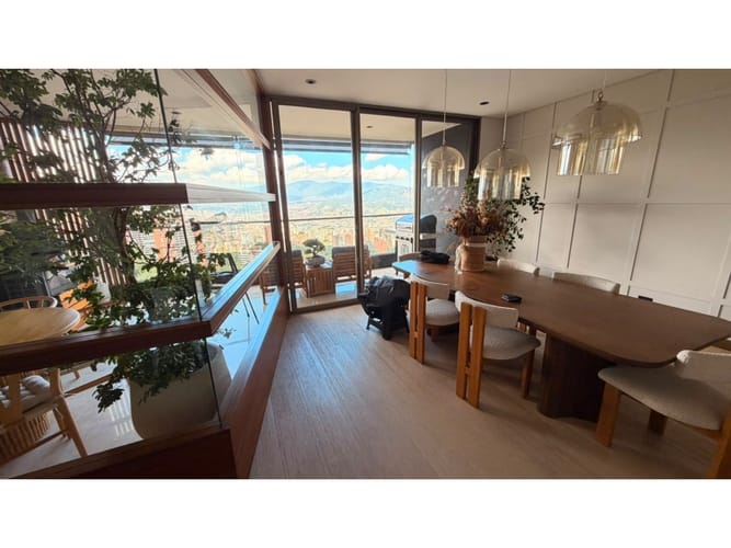 Apartamento de 3 alcobas en arriendo en San Diego, Medellín, 323 m² · foto 8 de 24