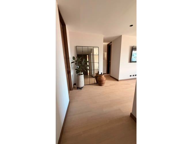 Apartamento de 3 alcobas en arriendo en San Diego, Medellín, 323 m² · foto 13 de 24