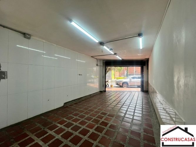 Local en arriendo en Lorena, Medellín, 30 m² · foto 3 de 13