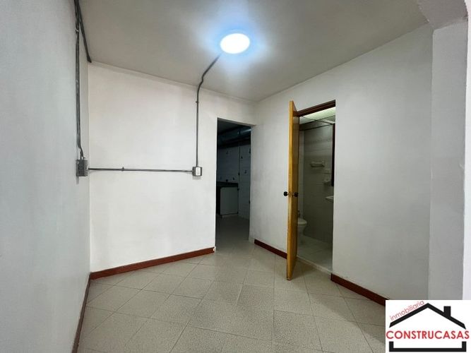 Local en arriendo en Lorena, Medellín, 30 m² · foto 7 de 13
