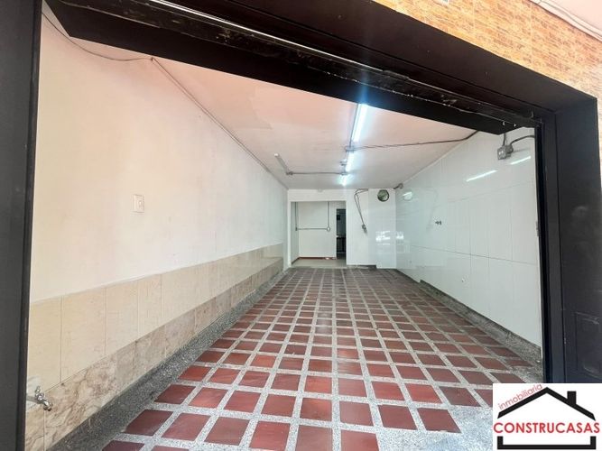 Local en arriendo en Lorena, Medellín, 30 m² · foto 10 de 13