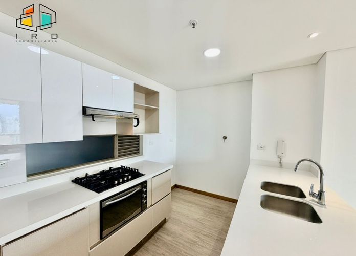 Apartamento de 1 alcoba en arriendo en Los Balsos, Medellín, 63 m² · foto 5 de 24