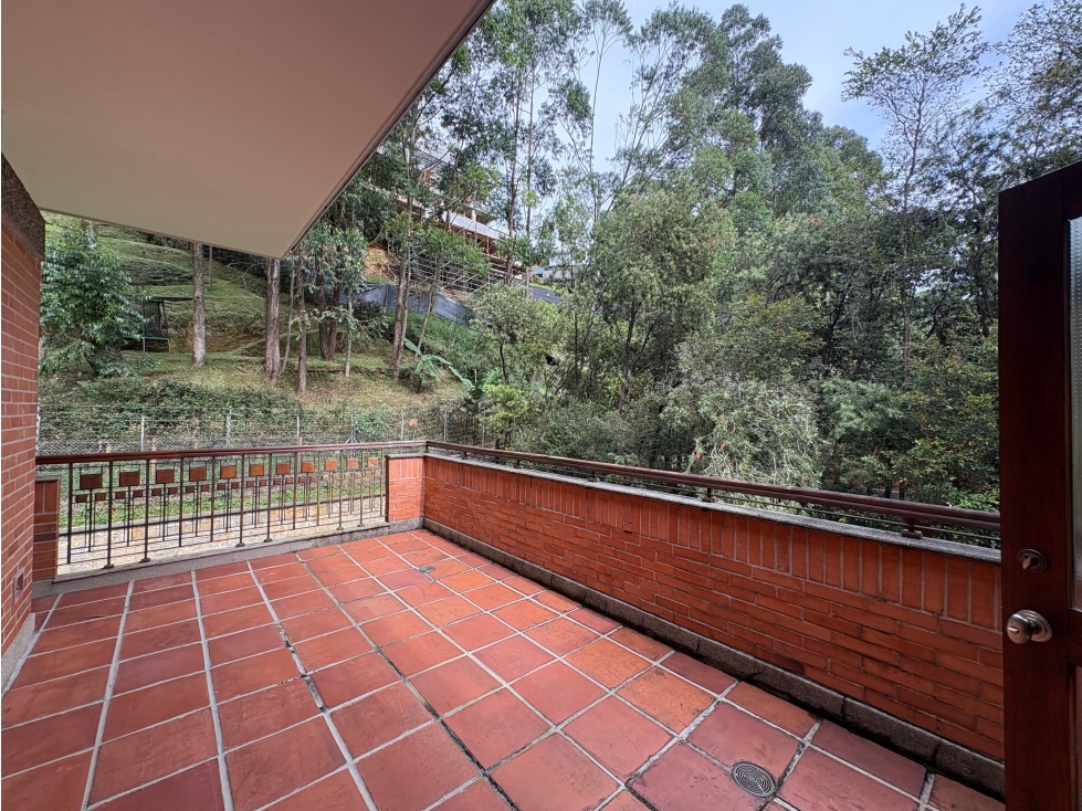 Apartamento en arriendo en El Poblado, Medellín · foto 22 de 24