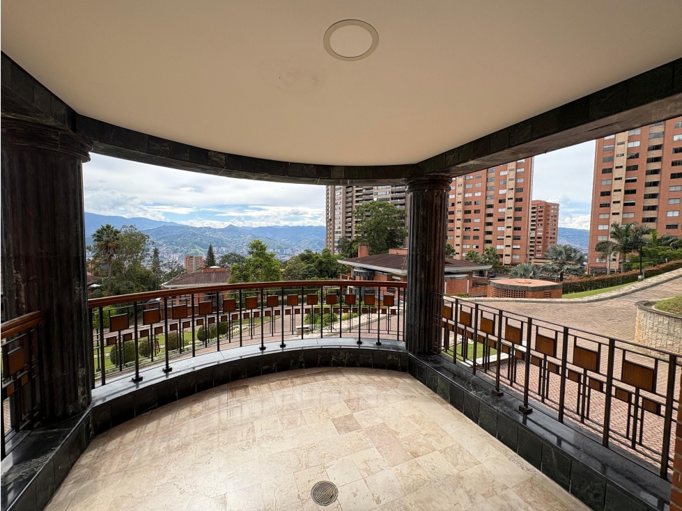 Apartamento en arriendo en El Poblado, Medellín · foto 24 de 24