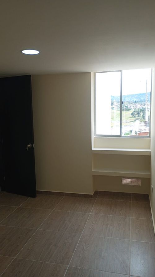 Apartamento en arriendo en El Uval, Bogotá · foto 6 de 15